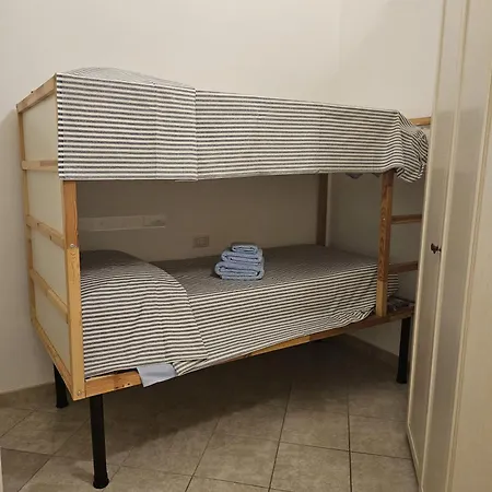Apartman Garibaldi 39 *